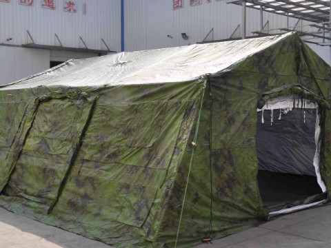 军用帐篷怎么搭建